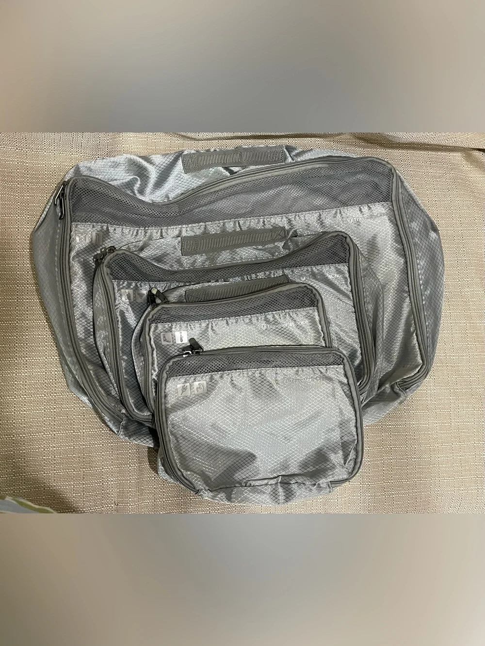 Traveler’s Choice Silver/Gray Travel Packing Cubes Set of Four
